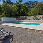 Bezauberndes Mit Mediterranem Garten, Pool, Hochstuhl, Babybett, Bbq Tribalj (Primorsko-Goranska)